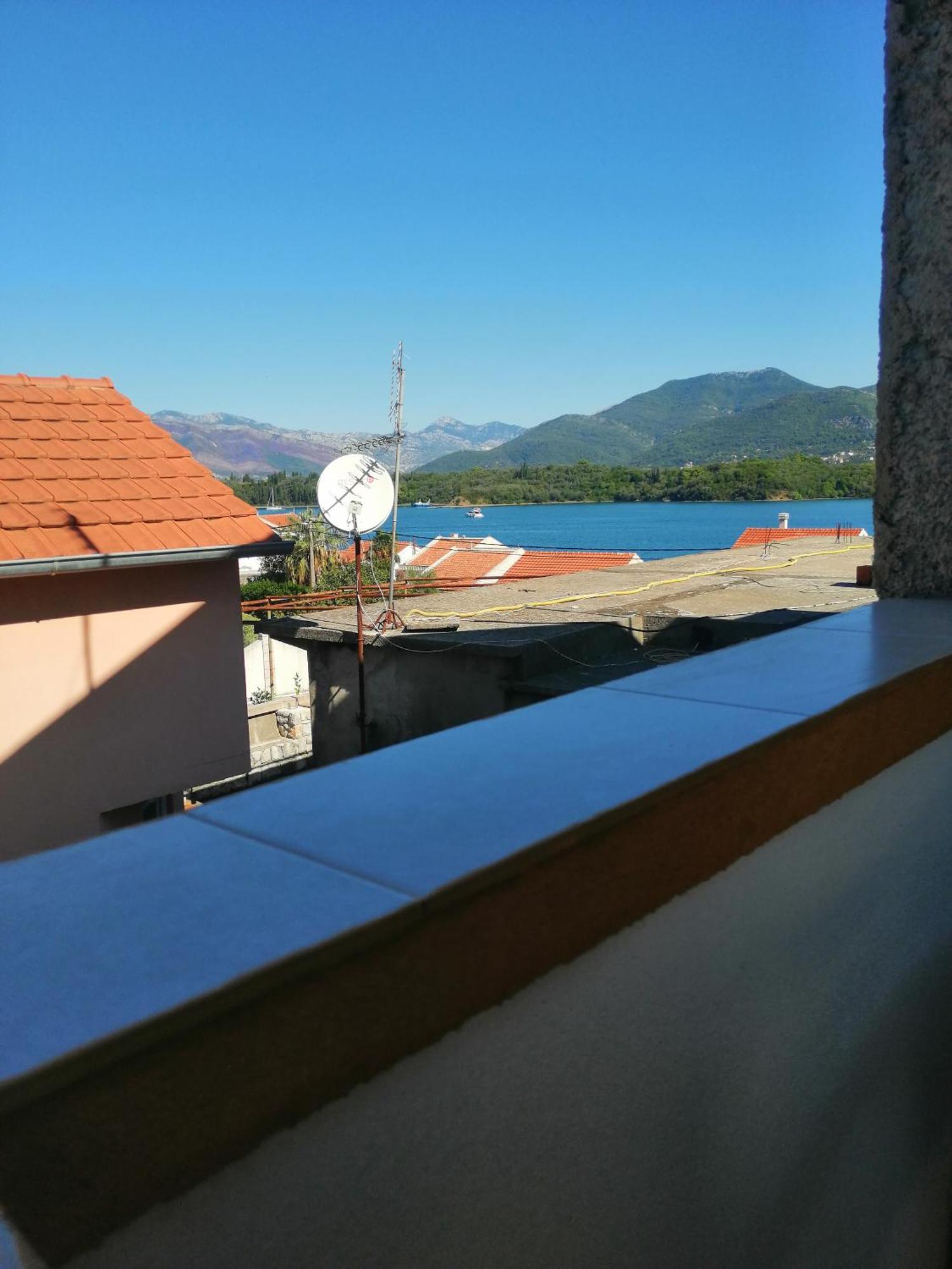 Ino Apartments Tivat Cameră foto