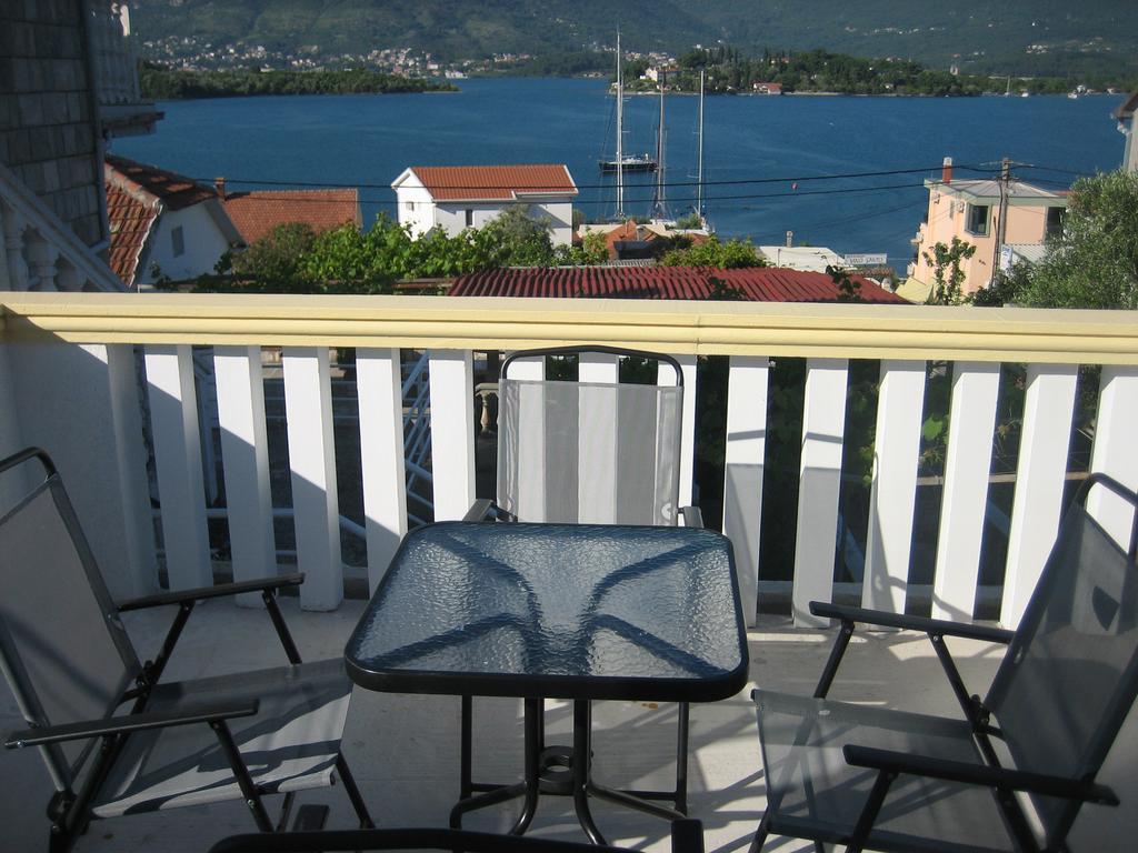 Ino Apartments Tivat Exterior foto